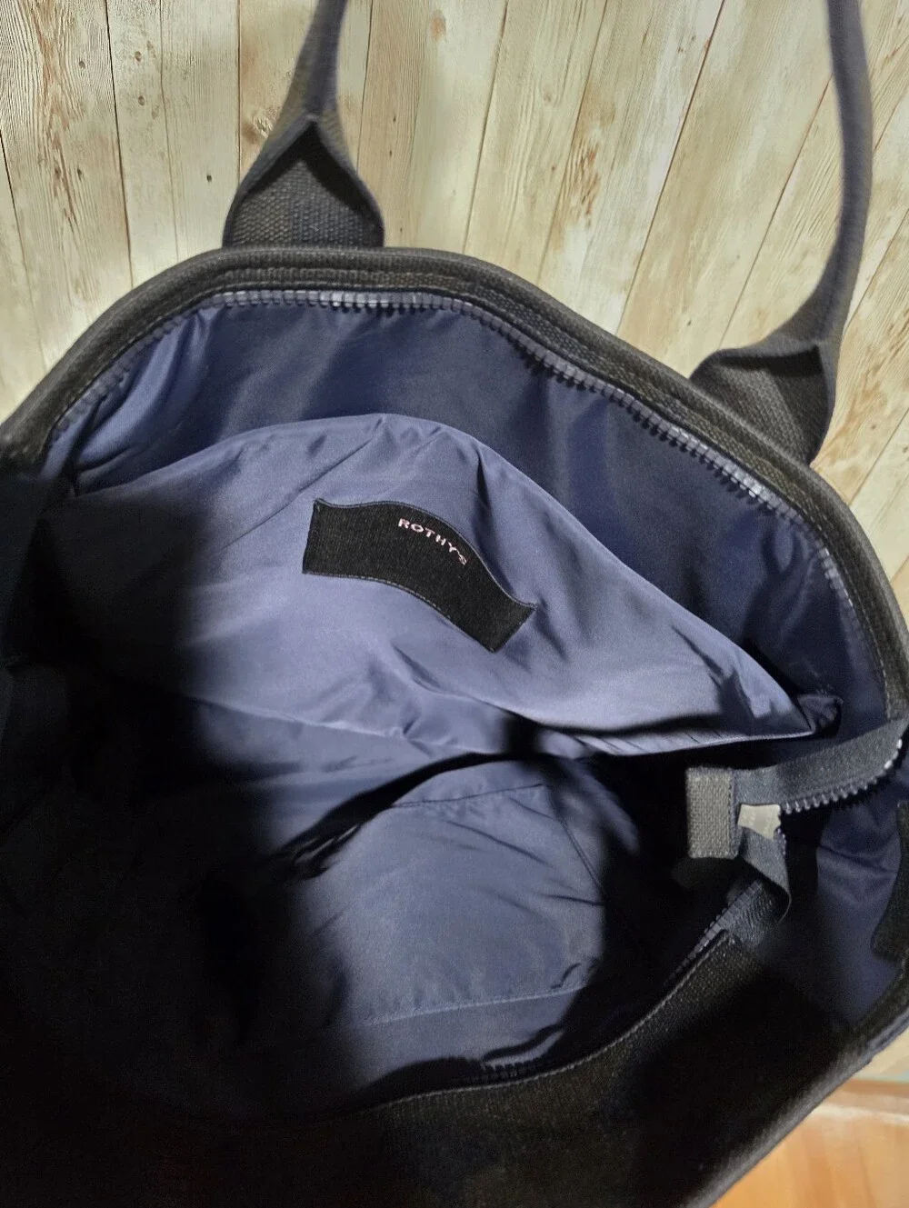Rothys Men's Camo Messenger Travel Work Bag